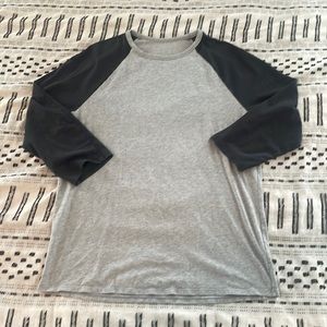 Lululemon 3/4 Sleeve Baseball Shirt Mens Medium